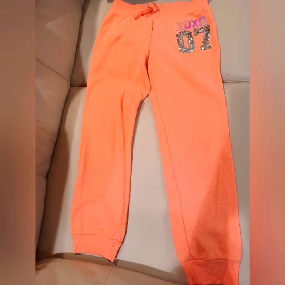 So girl's jogger size 12